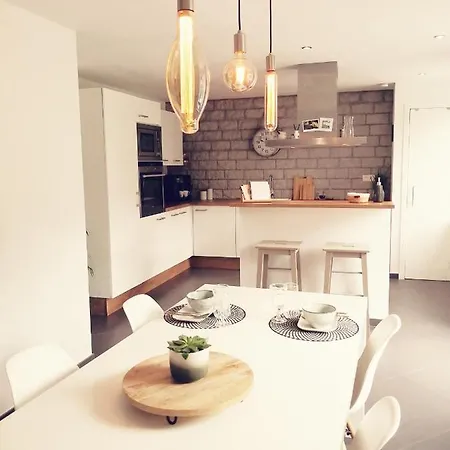 Ou Git Le Bocq Privatif シネイ